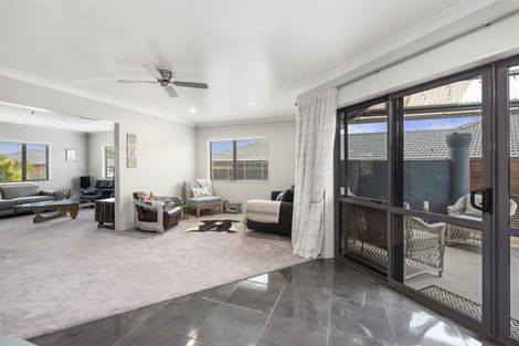 Photo of property in 35 Elmbridge Place, Owhata, Rotorua, 3010