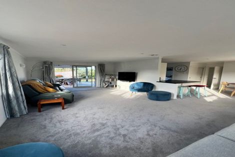 Photo of property in 94b Eatwell Avenue, Paraparaumu Beach, Paraparaumu, 5032