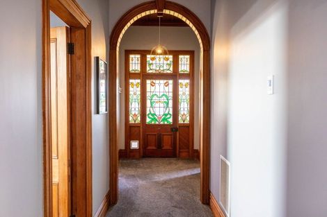 Photo of property in 16 Ross Street, Woodville, 4920