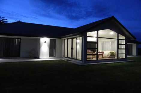 Photo of property in 28 Island Rise, Ruakaka, Waipu, 0582