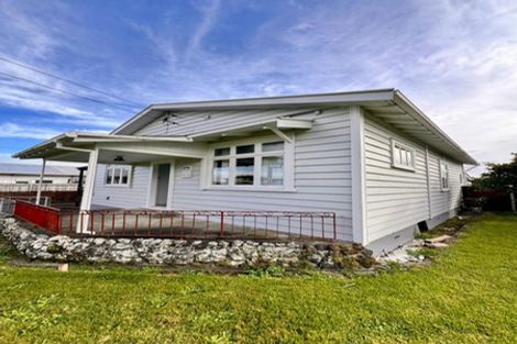 Photo of property in 3 Arawa Street, Papakura, 2110