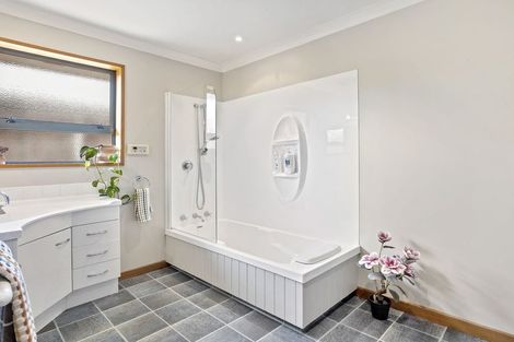 Photo of property in 5 Freeman Close, Abbotsford, Dunedin, 9018