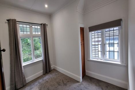 Photo of property in 16 Raroa Road, Kelburn, Wellington, 6012