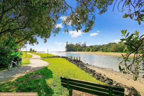 Photo of property in 5 Koawa Road, Wainui, 0992