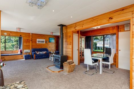 Photo of property in 312e Waikawa Road, Waikawa, Picton, 7220