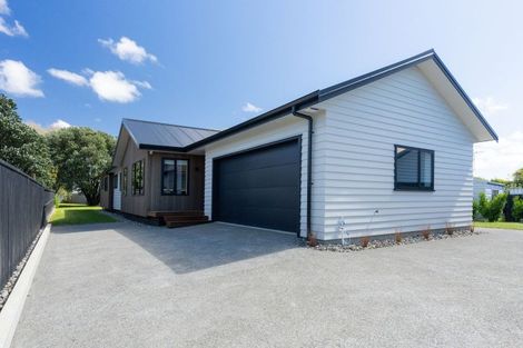 Photo of property in 275b Rangiuru Road, Otaki, 5512