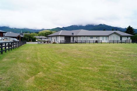 Photo of property in 7/3 Keats Place, Hanmer Springs, 7334