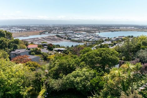 Photo of property in 245 Cannon Hill Crescent, Mount Pleasant, Christchurch, 8081