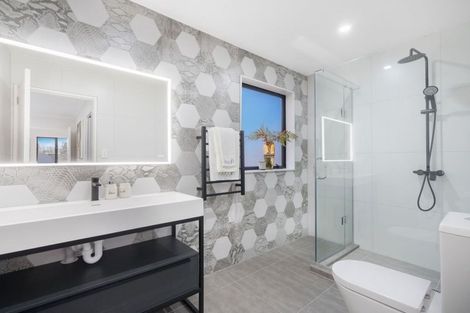 Photo of property in 30 Papareia Road, Karaka, Papakura, 2113