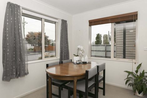 Photo of property in 28 Johnstone Street, Tinwald, Ashburton, 7700