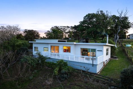 Photo of property in 26 Hamilton Road, Waimauku, 0881