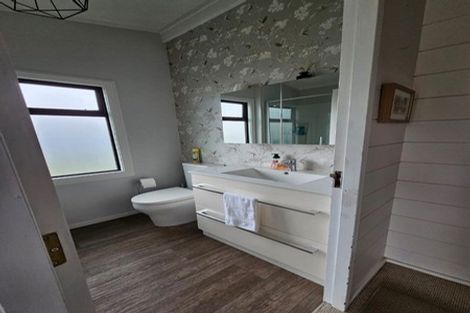 Photo of property in 140 Manly Street, Paraparaumu Beach, Paraparaumu, 5032