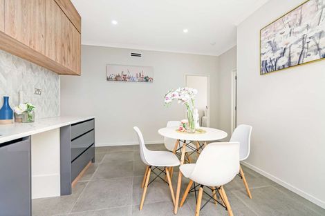 Photo of property in 5 Seagreen Avenue, Rosehill, Papakura, 2113