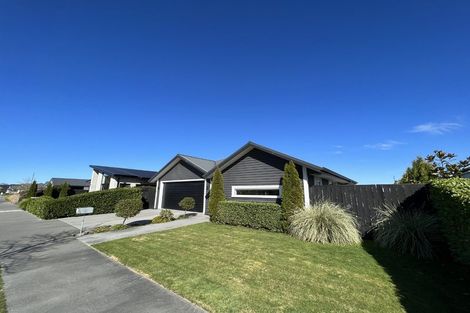 Photo of property in 48 Dunlops Crescent, Marshland, Christchurch, 8083