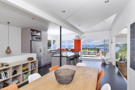 Photo of property in 24 Barrier View Road, Leigh, 0985