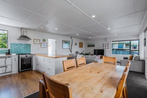 Photo of property in 5 Arrowsmith Avenue, Waipahihi, Taupo, 3330