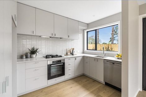 Photo of property in 12 Derby Downs Place, Ellerslie, Auckland, 1051