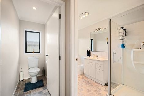 Photo of property in 49c Princess Street, Waitara, 4320