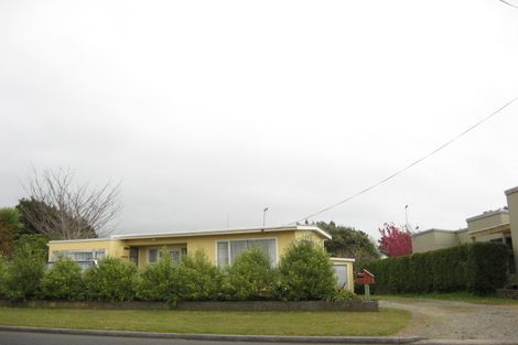 Photo of property in 88 Wairau Road, Oakura, 4314