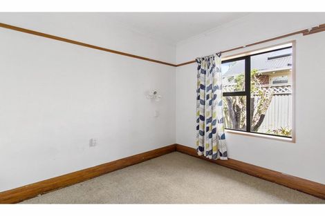 Photo of property in 2 Hertnon Street, West End, Timaru, 7910