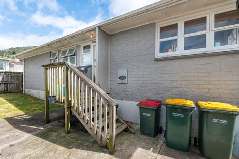 Photo of property in 56 Fairview Road, Western Heights, Rotorua, 3015