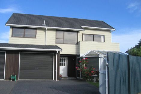 Photo of property in 1 Thurso Grove, Papakowhai, Porirua, 5024