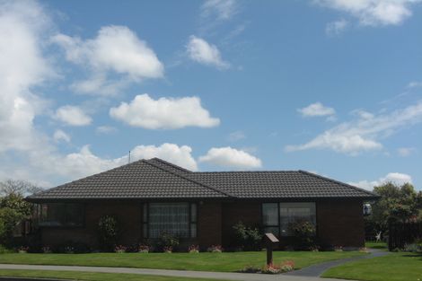 Photo of property in 12 Topaz Place, Bishopdale, Christchurch, 8053