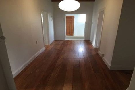 Photo of property in 917 Heretaunga Street East, Parkvale, Hastings, 4122