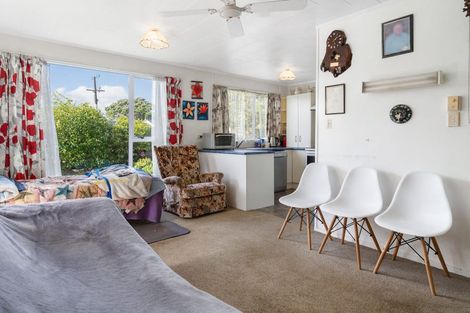 Photo of property in 1 Ronald Avenue, Glenbrook, Waiuku, 2681