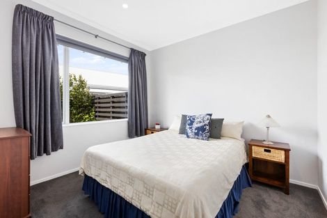 Photo of property in 6a Kuku Avenue, Red Beach, 0932