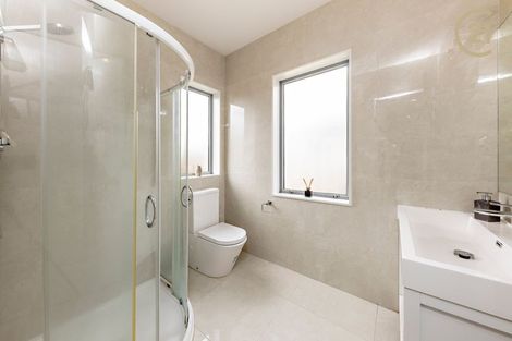 Photo of property in 3 Darley Way, Papakura, 2110