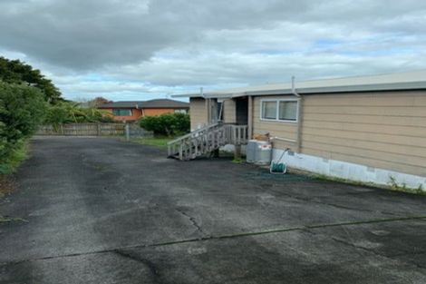 Photo of property in 57b Everglade Drive, Goodwood Heights, Auckland, 2105