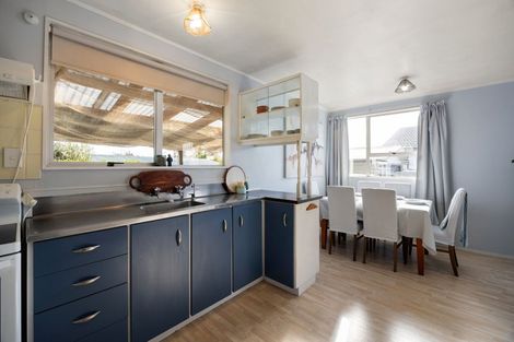 Photo of property in 24 Blomfield Street, Nawton, Hamilton, 3200