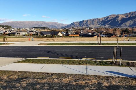 Photo of property in 51 Clearview Street, Wanaka, 9305