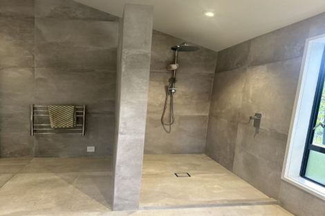 Photo of property in 2/12 Aotearoa Terrace, Murrays Bay, Auckland, 0630