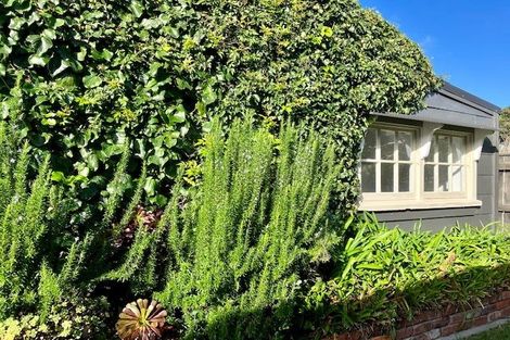 Photo of property in 66 Ludlam Street, Seatoun, Wellington, 6022