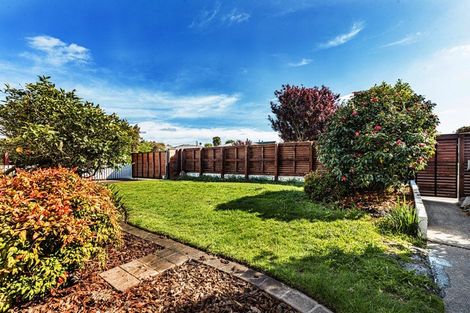 Photo of property in 15 Birkenhead Street, Avonhead, Christchurch, 8042