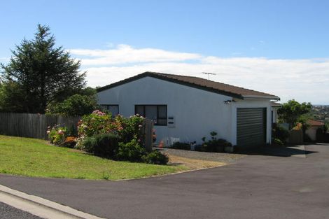 Photo of property in 1/599 East Coast Road, Browns Bay, Auckland, 0632
