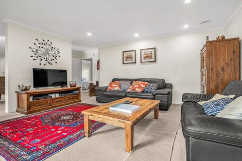 Photo of property in 16 Saint Kilda Place, Papamoa Beach, Papamoa, 3118
