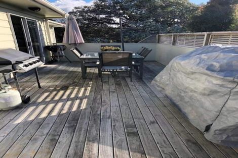 Photo of property in 31 Finchley Road, Torbay, Auckland, 0630