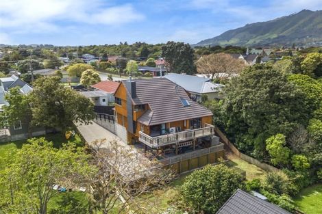 Photo of property in 62b Ngaio Road, Waikanae, 5036