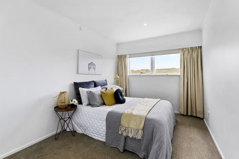 Photo of property in 27b Cypress Drive, Maungaraki, Lower Hutt, 5010