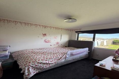 Photo of property in 23 Pukeko Street, Paraparaumu, 5032