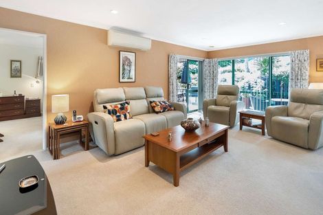 Photo of property in 7 Caulfield Place, Pukehangi, Rotorua, 3015