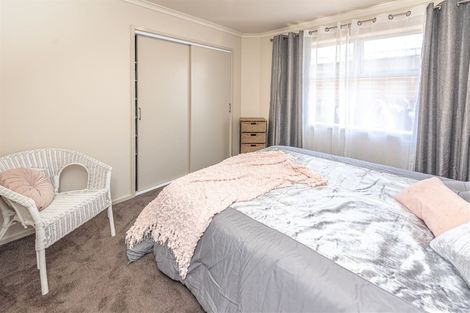 Photo of property in 98 Matai Street, Castlecliff, Whanganui, 4501