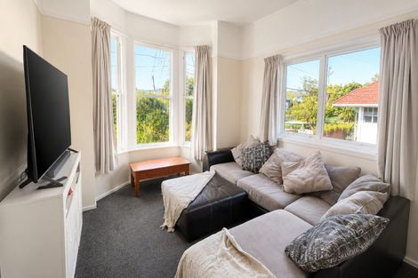 Photo of property in 2 Tarawera Road, Johnsonville, Wellington, 6037
