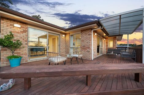 Photo of property in 45 Nimstedt Avenue, Oteha, Auckland, 0632