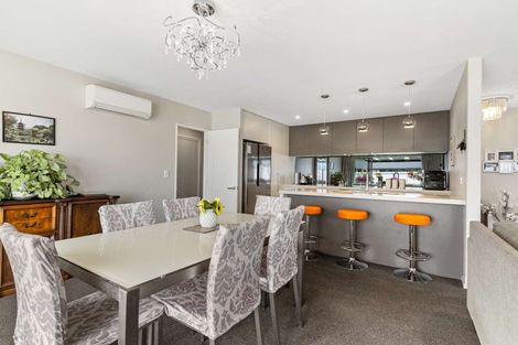 Photo of property in 17 Whincops Road, Halswell, Christchurch, 8025