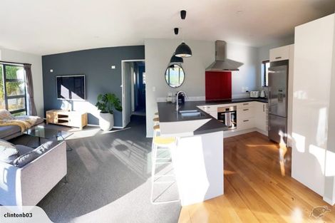 Photo of property in 24 Shadon Place, Stanmore Bay, Whangaparaoa, 0932