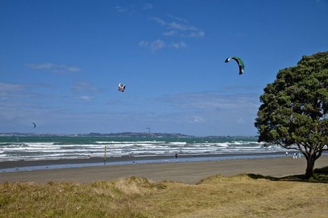 Photo of property in 37 Elizabeth Street, Orewa, 0931